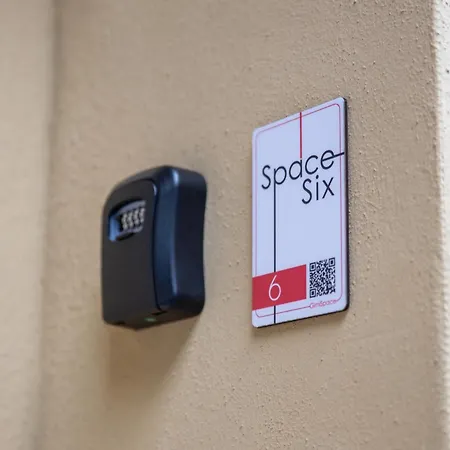 Apartment Spacesix 
